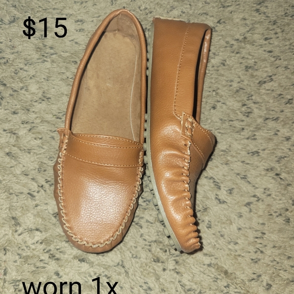 Loafers - Picture 1 of 4